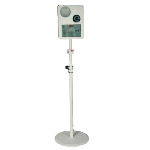 Fotobox "selfie" zu mieten für Geburtstage oder Hochzeiten