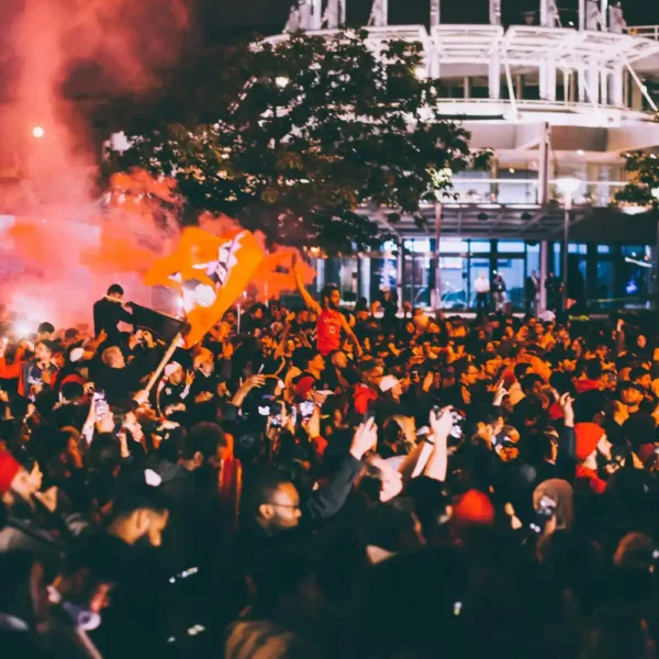 tzechnik fgür publik viewing in xxl